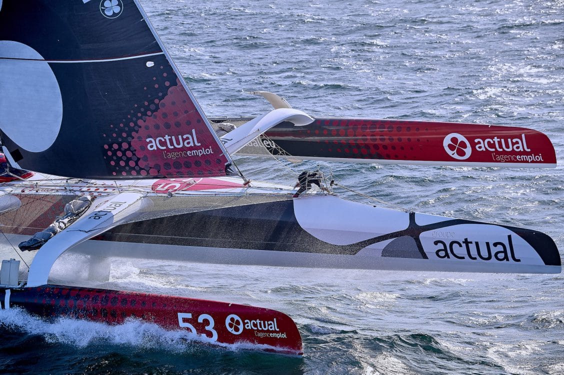 09-2017, DAY, JOUR, OUTSIDE, BELLE ILE, FRANCE, HELI, AERIAL, ACTUAL, YVES LE BLEVEC, MAXI TRIMARAN, ULTIM, RECORD TOUR DU MONDE A L'ENVERS, SOLO, SINGLE HANDED