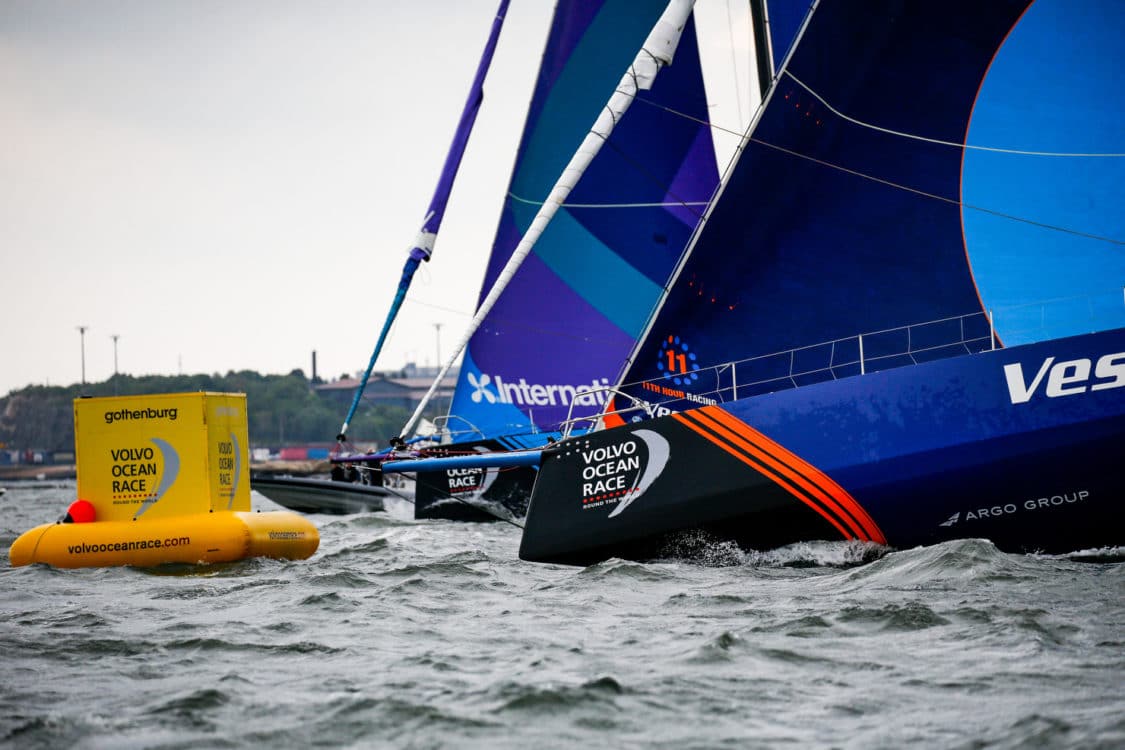 2017-18, Commercial, Gothenburg In-Port Race, Kind of picture, Race mark, Teams, Vestas 11th Hour Racing, bow, buoy, host city, port, 2017-18|Commercial|Race mark, 2017-18|Gothenburg In-Port Race, 2017-18|Kind of picture|bow, 2017-18|Teams|Vestas 11th Hour Racing